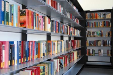 Bibliothek innen Bibliothek innen